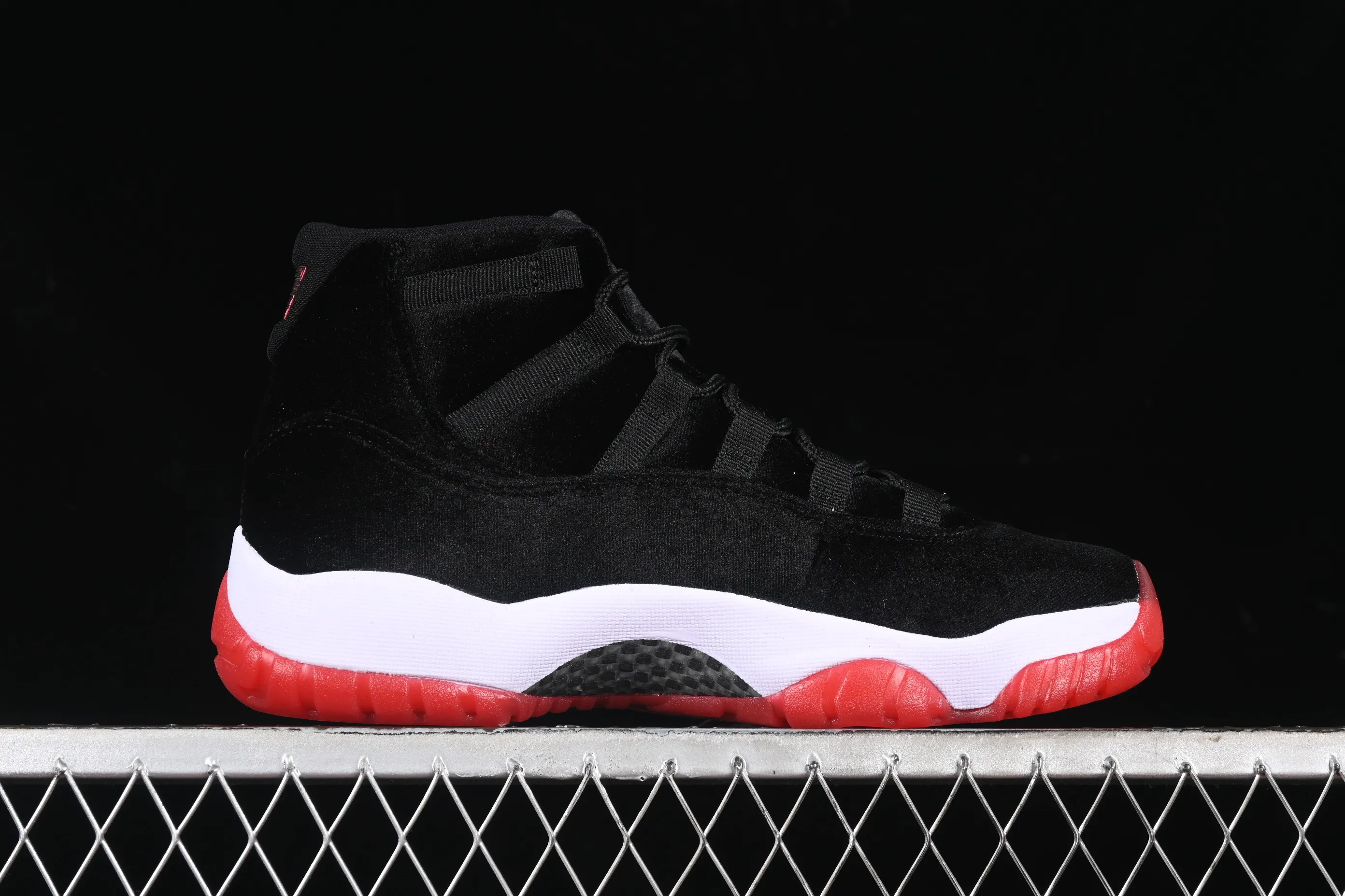 All categories Air Jordan Jordan series basketball shoes Air Jordan 11 Air Jordan 11 Retro "Bred Velvet" AJ11 Joe 11 black red velvet DB5457-061